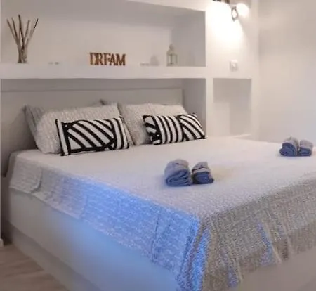 Bed & Breakfast Bbqueen Sandonato Policlinico *