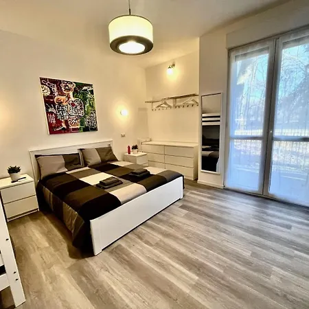 Bed & Breakfast Bbqueen Sandonato Policlinico *